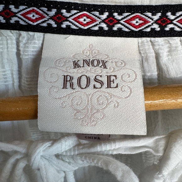 Knox Rose 1/2 Ballon Sleeve Sheer Layering V-Neck Top White Size Large Tassels - Picture 3 of 15